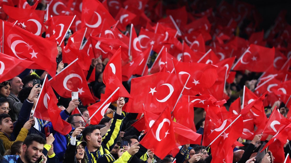 Šílenost v Turecku. Sudí neuznal gól, který byl vidět i z vesmíru!